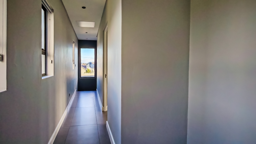 4 Bedroom Property for Sale in Sitari Country Estate Western Cape
